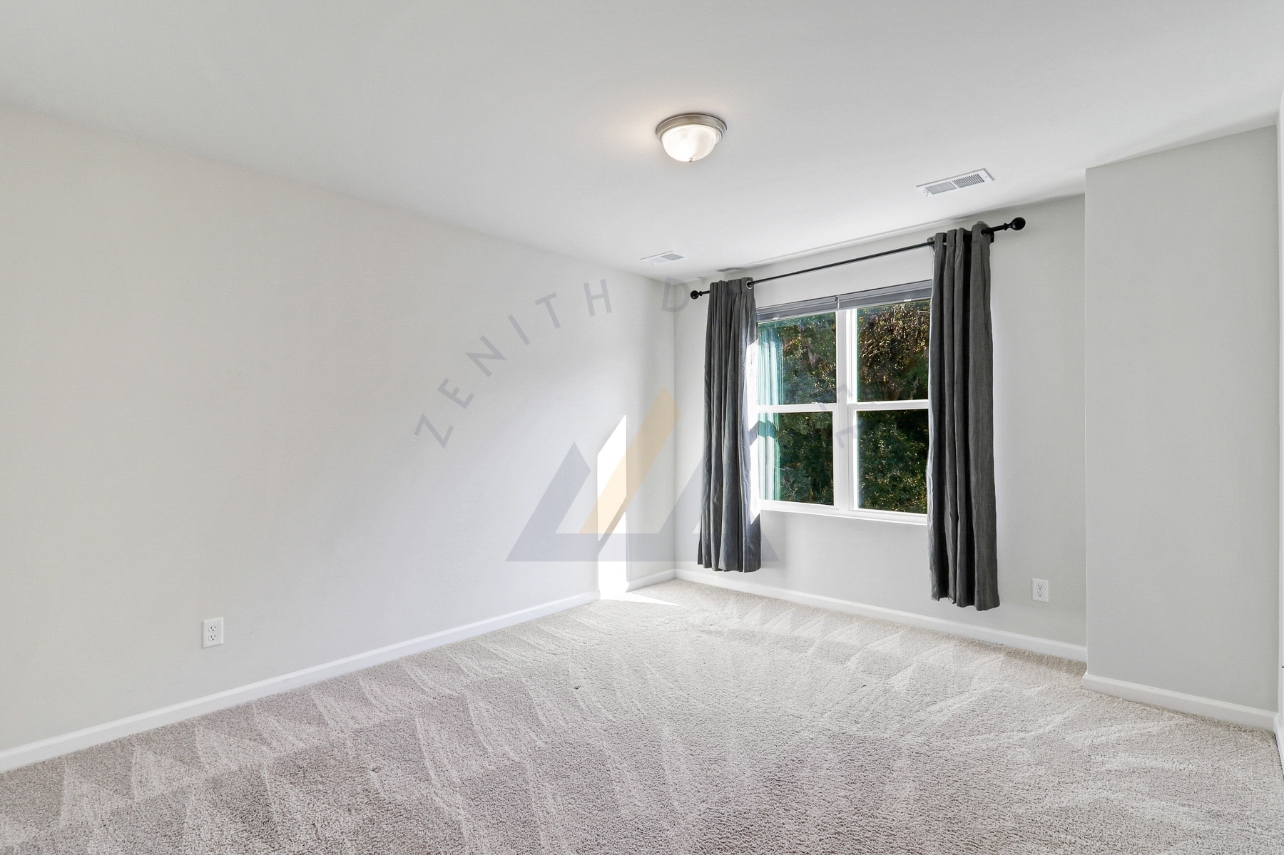 Building Photo - 142 Palmetto Breeze Cir