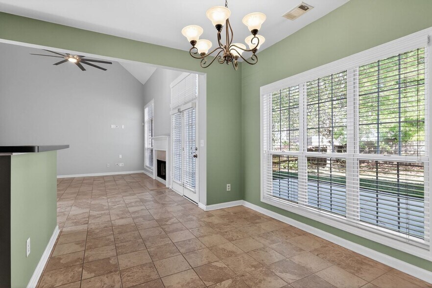 Building Photo - 6108 Vintage Pointe Pl