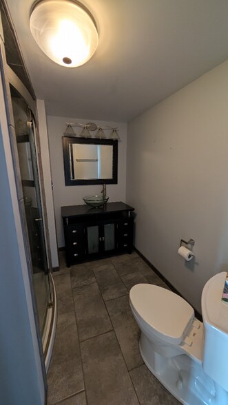 Building Photo - 114 Topsider Dr