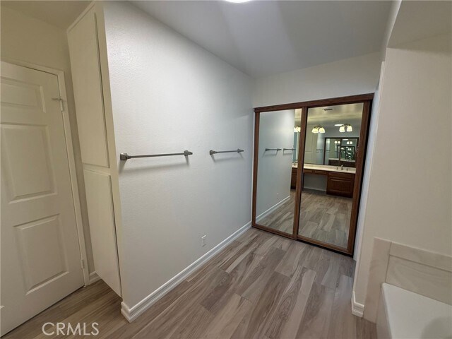 Building Photo - 860 Calle del Sol