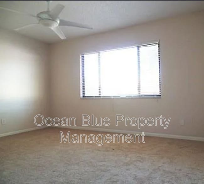 Building Photo - 9264 91st St N