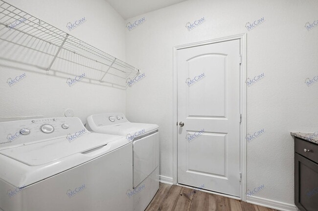 Building Photo - 238 Enchanted Way