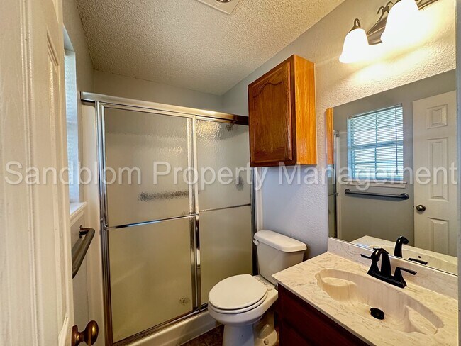 Building Photo - For Lease | Broken Arrow | Available Now!