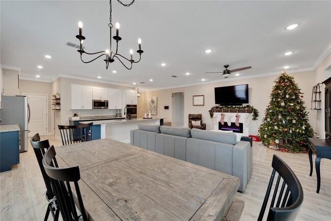 Building Photo - 3518 77 Ct E