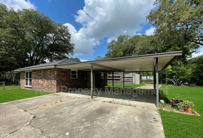 Building Photo - 18322 Eldon St