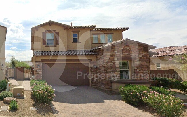 Building Photo - 3253 E Louise Dr