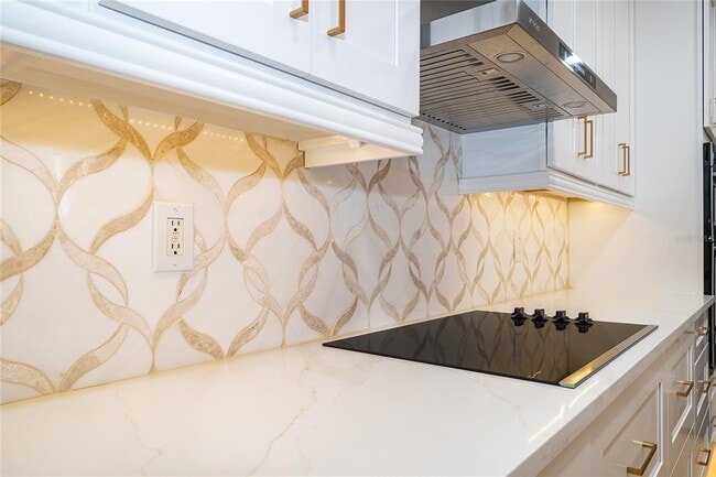 Building Photo - 1510 Lake Baldwin Ln