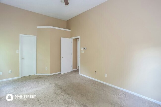Building Photo - 13400 Baker Mills Rd
