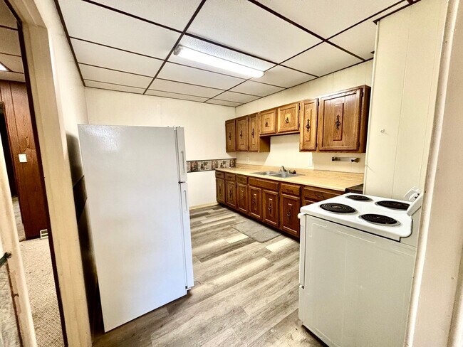 Building Photo - 700 Market St