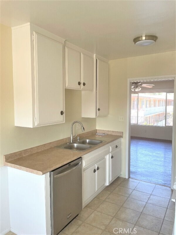 Building Photo - 2115 Placentia Ave