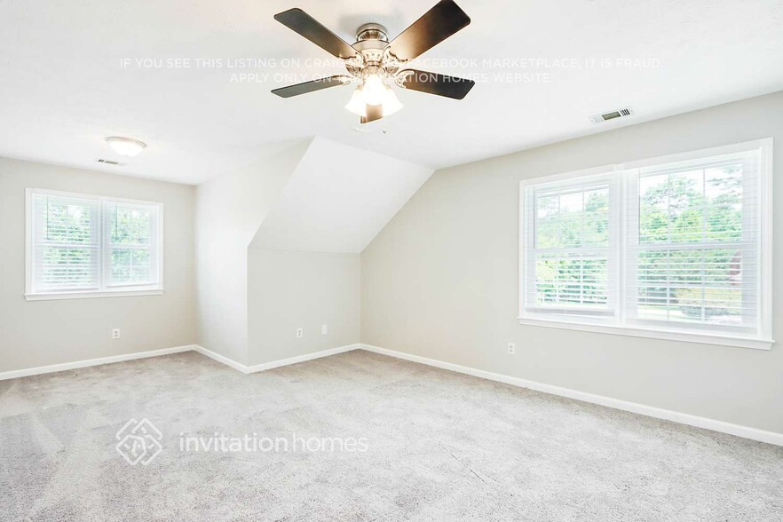 Building Photo - 3206 Elizabeth Ln