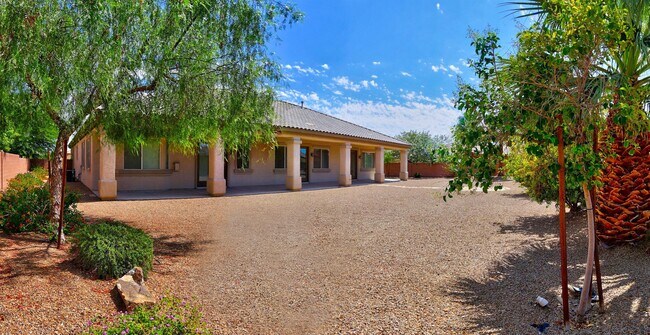 Building Photo - 7541 Prancing Pony Ct