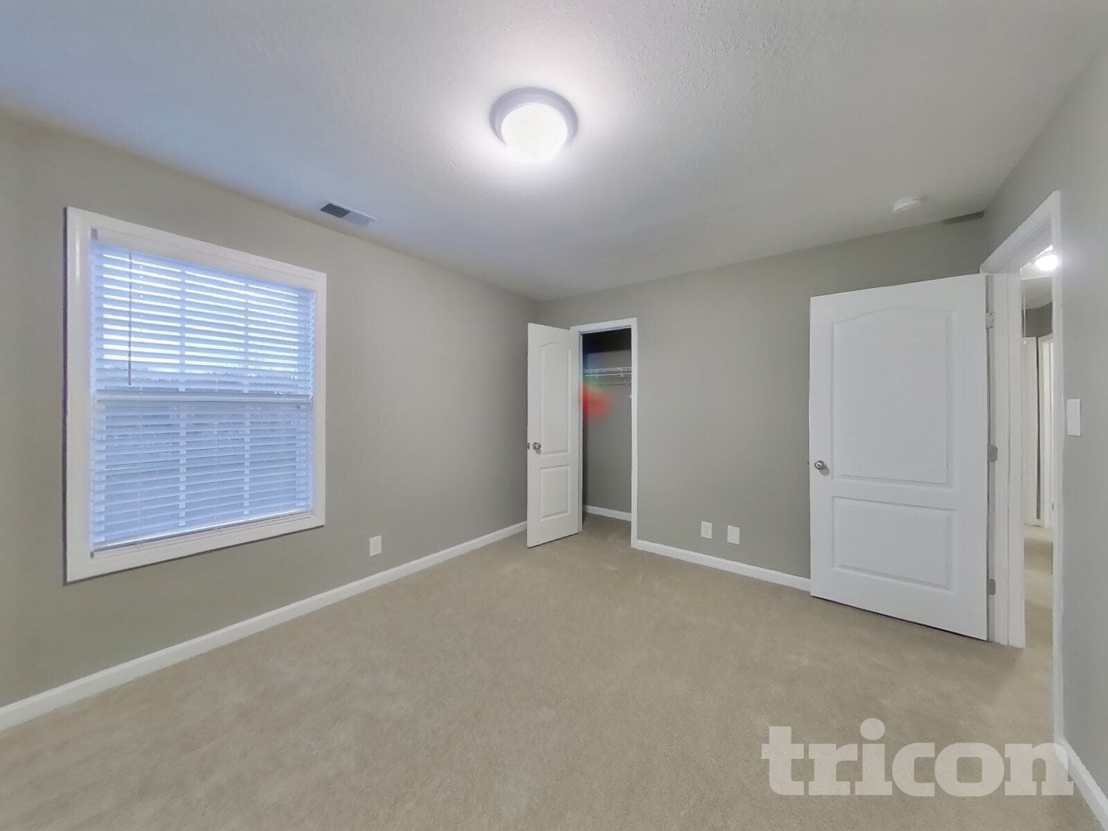 Building Photo - 1335 Loren Circle