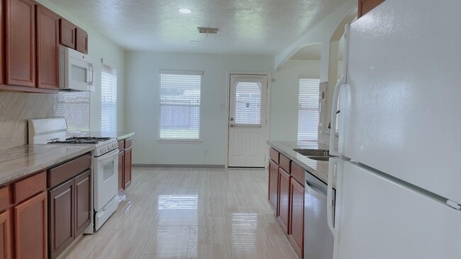 Building Photo - 19226 Augusta Mist Ln