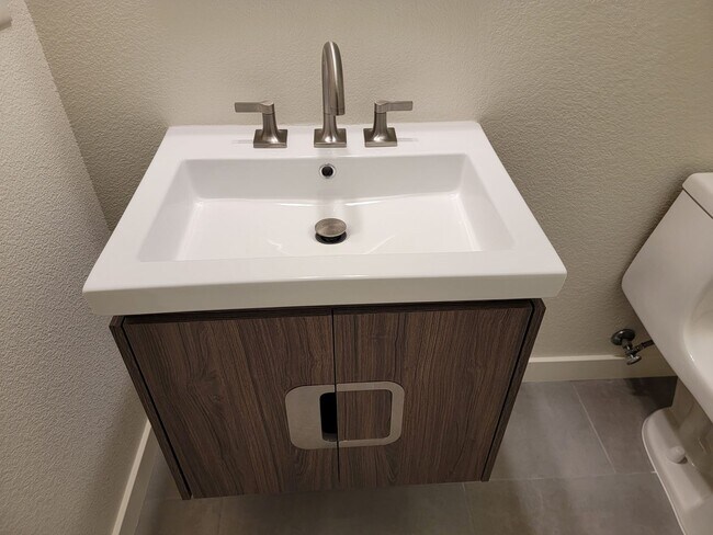 Building Photo - Stunning 3 Bedroom Rental - In Nevada Trails