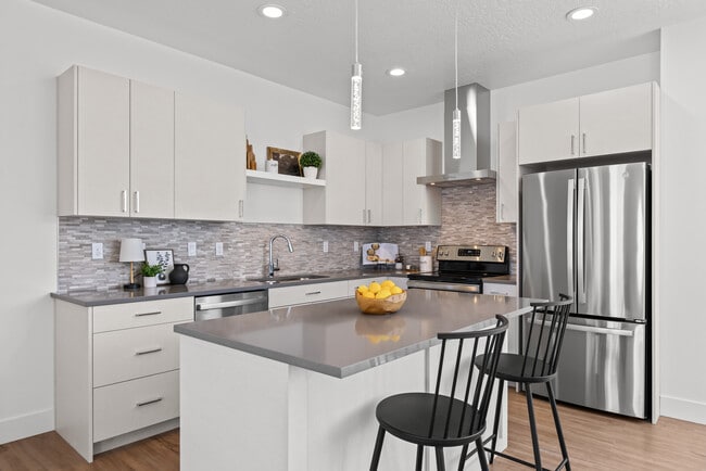 Building Photo - 509 E Violets Cv Ln