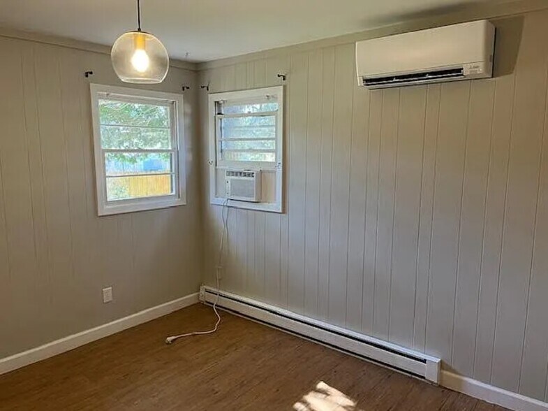 Bedroom - 226 Substation St