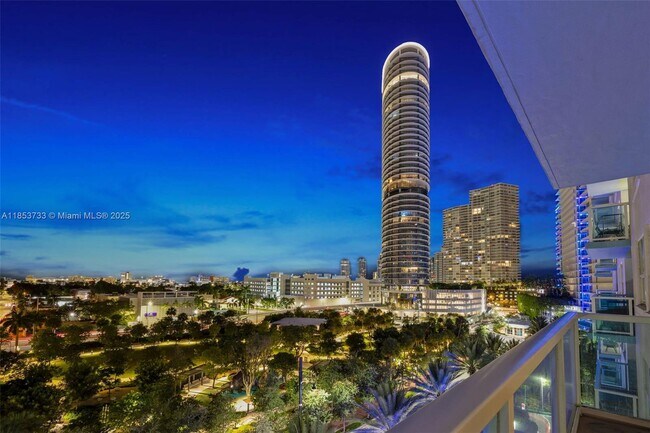 Building Photo - 650 West Ave