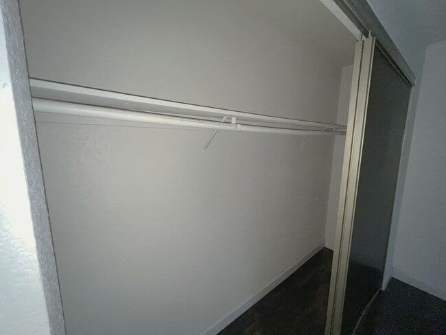 Building Photo - SAC T 4945