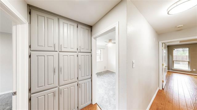 Building Photo - 1520 Southfork Dr