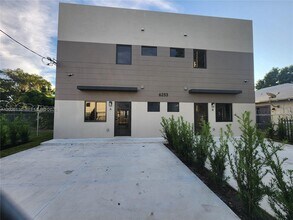 Building Photo - 6233 NW 20th Ave