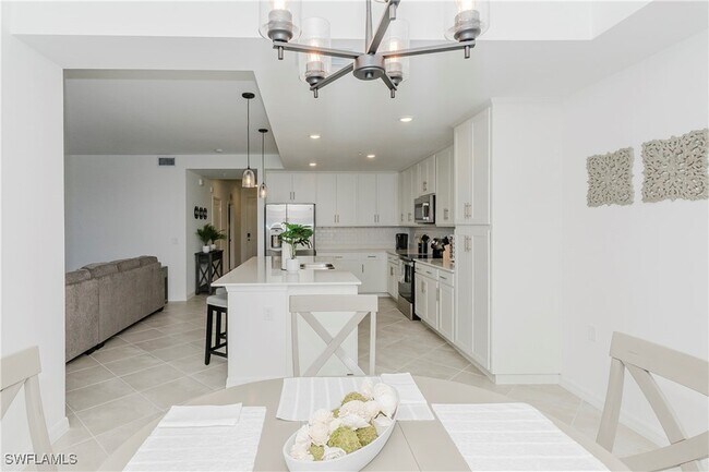 Building Photo - 5583 Double Eagle Cir