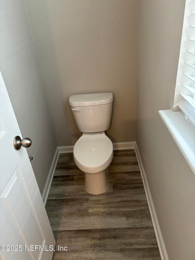 Building Photo - 6847 Mirage St