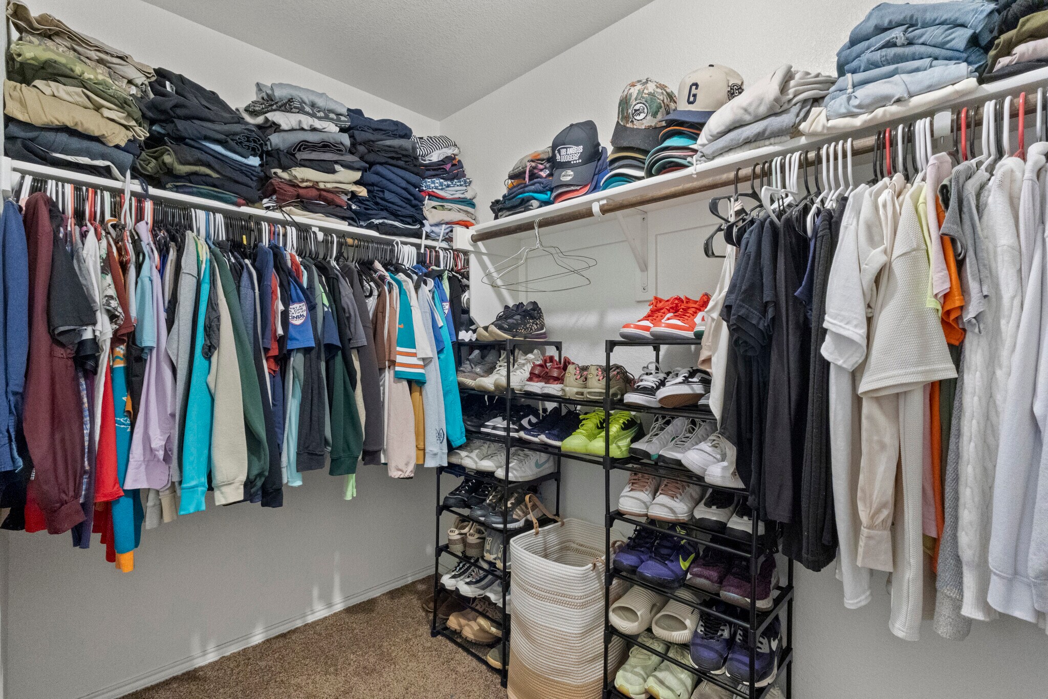 Building Photo - 617 Wounded Knee Dr