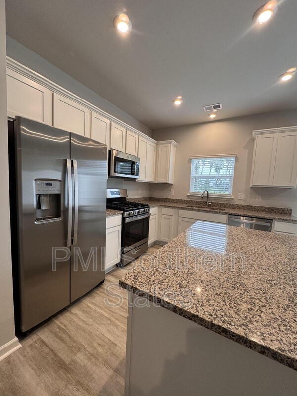 Building Photo - 106 Randwick Ln