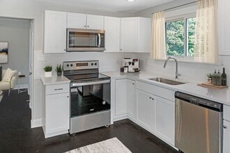 Building Photo - 3 Bed/2 Bath Home in King of Prussia