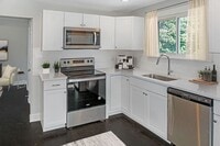 Building Photo - 3 Bed/2 Bath Home in King of Prussia