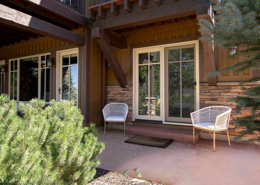 Building Photo - 837 S Mallory Lp