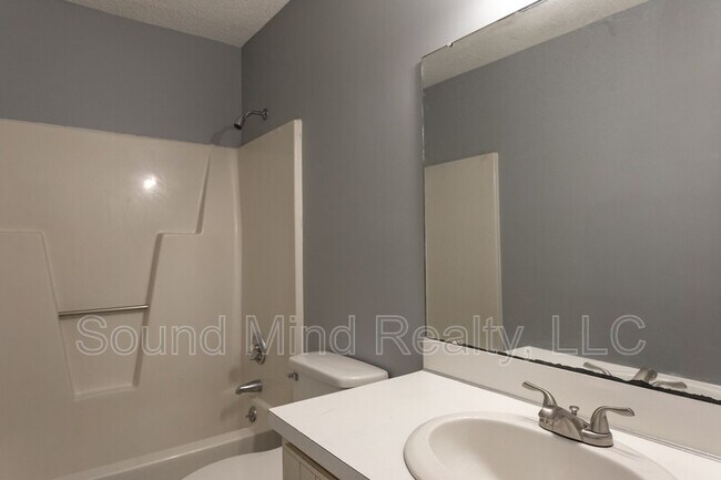 Building Photo - 1205 Opossum Trot Ln