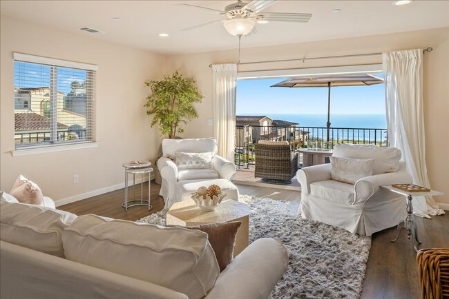 Building Photo - Furnished Townhome in Pismo Beach with Oce...