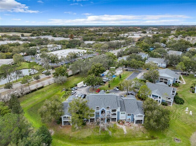 Building Photo - 2612 Grassy Point Dr