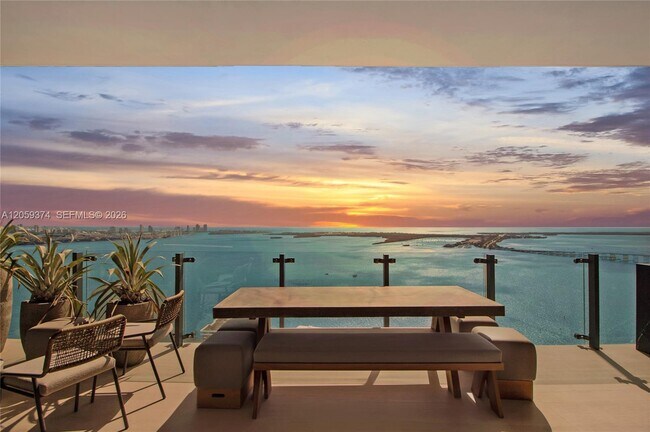 Building Photo - 1451 Brickell Ave
