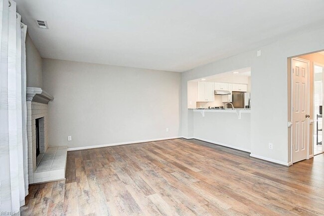 Building Photo - 435 Wayman Ln