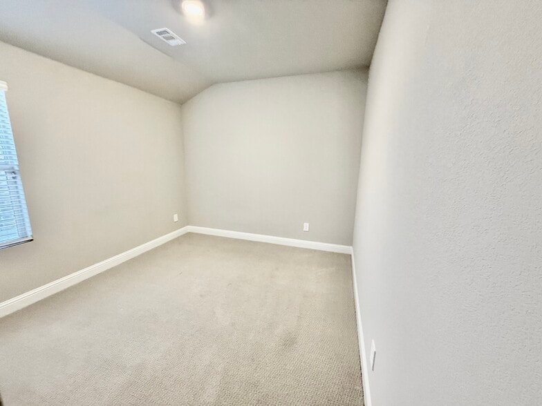 Building Photo - 2358 Aspen Hl Dr