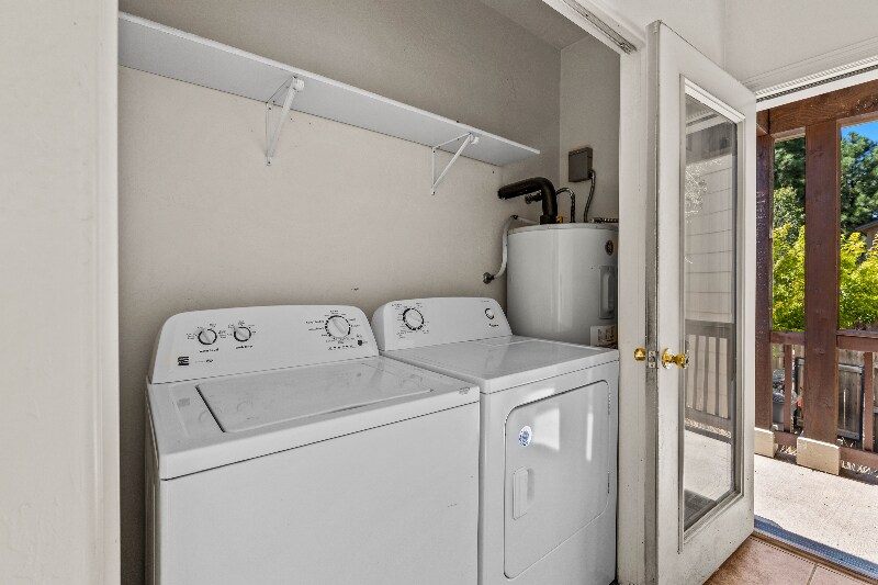 Building Photo - 1378 E Hatcher Dr