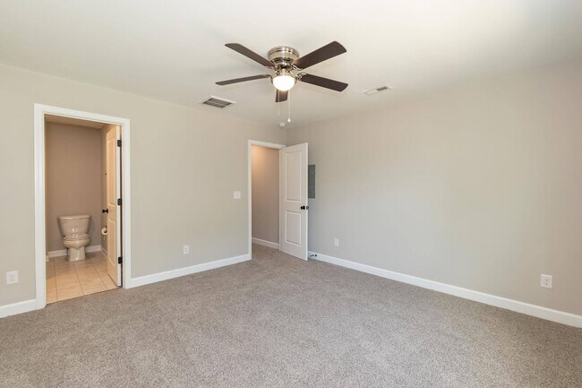 Building Photo - Brand NEW Three Bedroom Home!