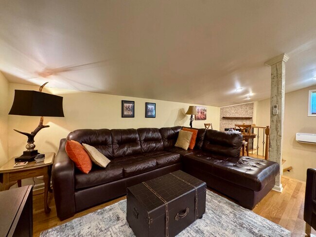 Building Photo - 1065 Mackey Pike