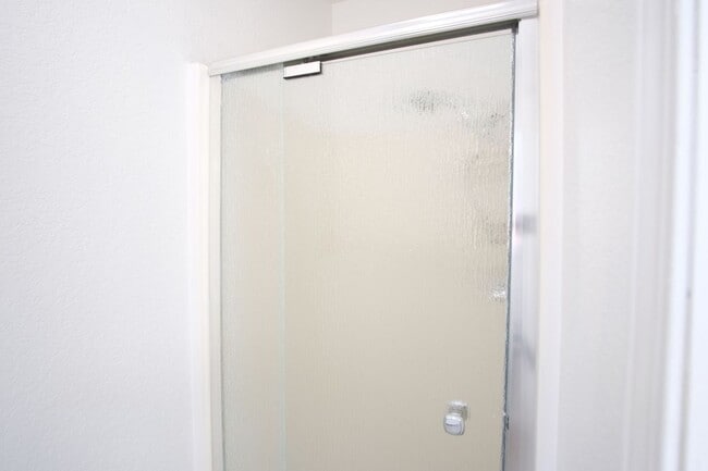 Building Photo - Price Reduction!!! Charming 2-Bedroom, 2-Bath Home in a Prime Modesto Location!