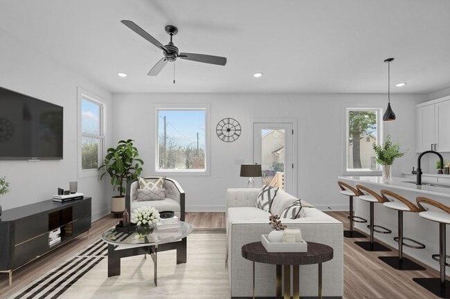 Building Photo - Luxurious Newly Built 3BD, 4BA Downtown Raleigh Townhome with Spacious Balcony and Natural Light ...