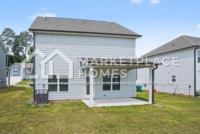 Building Photo - 229 W L Miller Dr