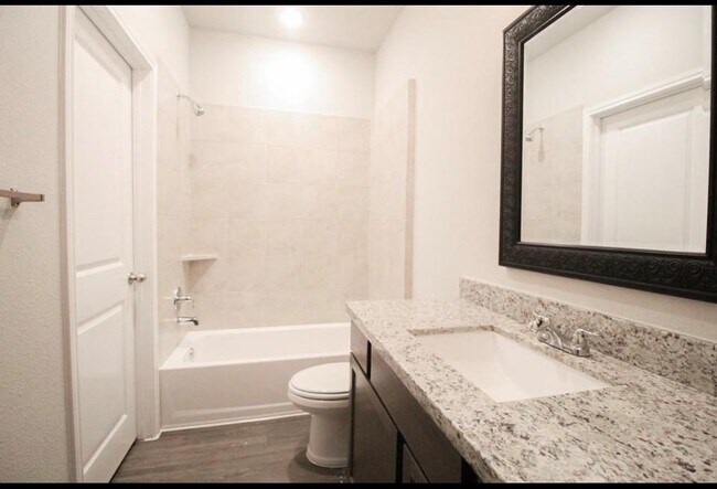 Building Photo - 26471 Joy Village Dr