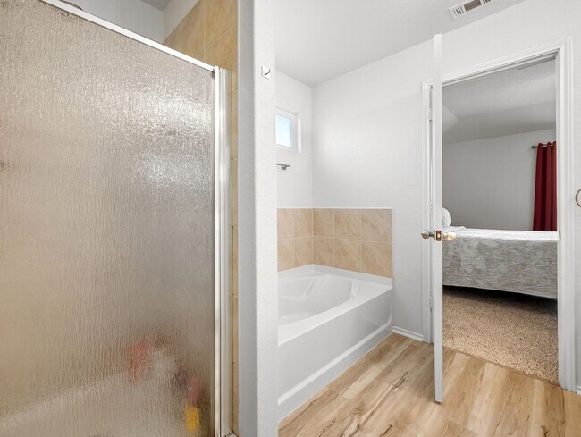 Building Photo - 15223 Cinnamon Teal