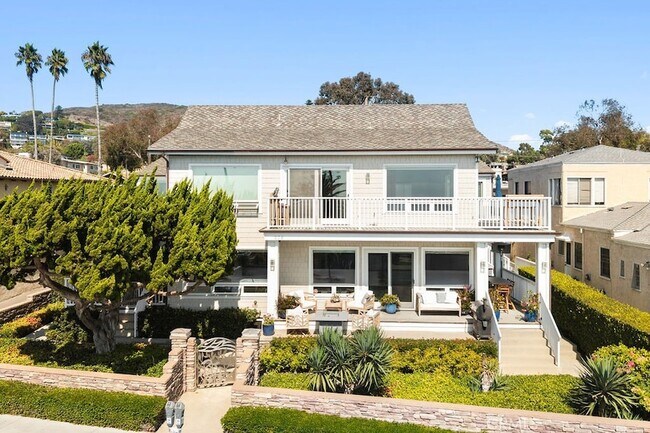 Building Photo - 376 Cliff Dr