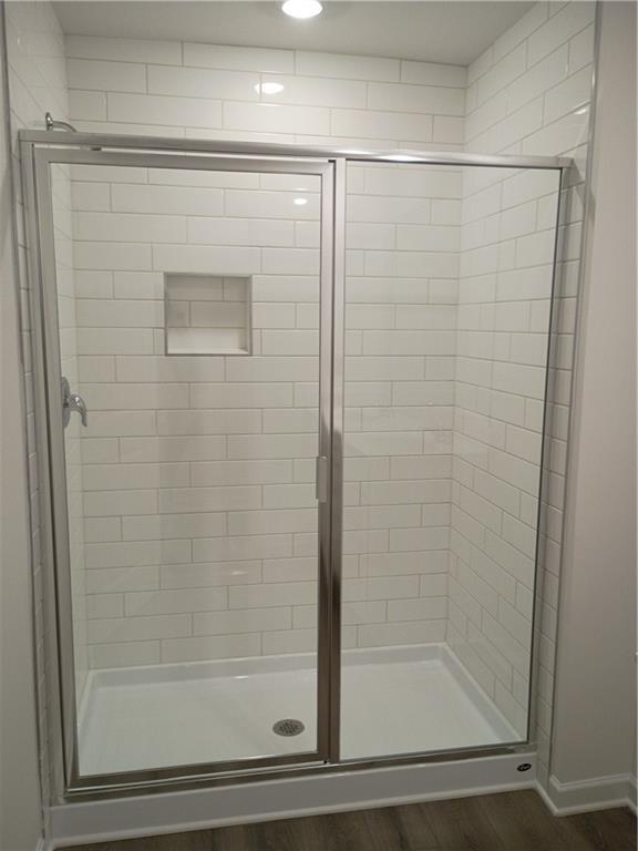 Building Photo - 124 Hazel Dr