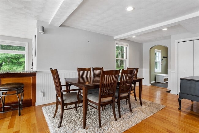 Building Photo - 3 Appian Way