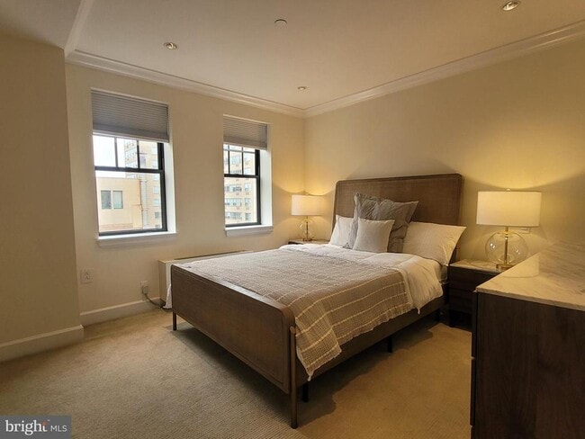 Building Photo - 1701 Locust St